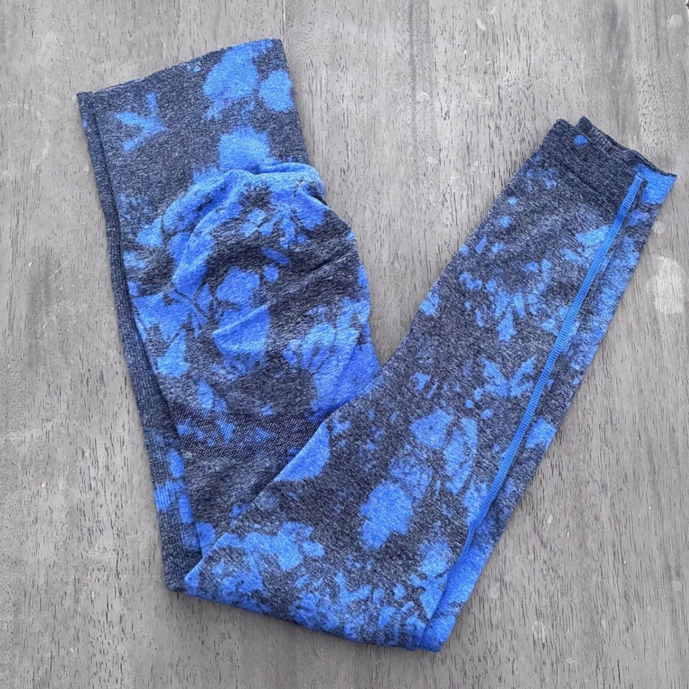 Blue Acid Wash Seamless Scrunch Butt High Waisted Gym Leggings Medium